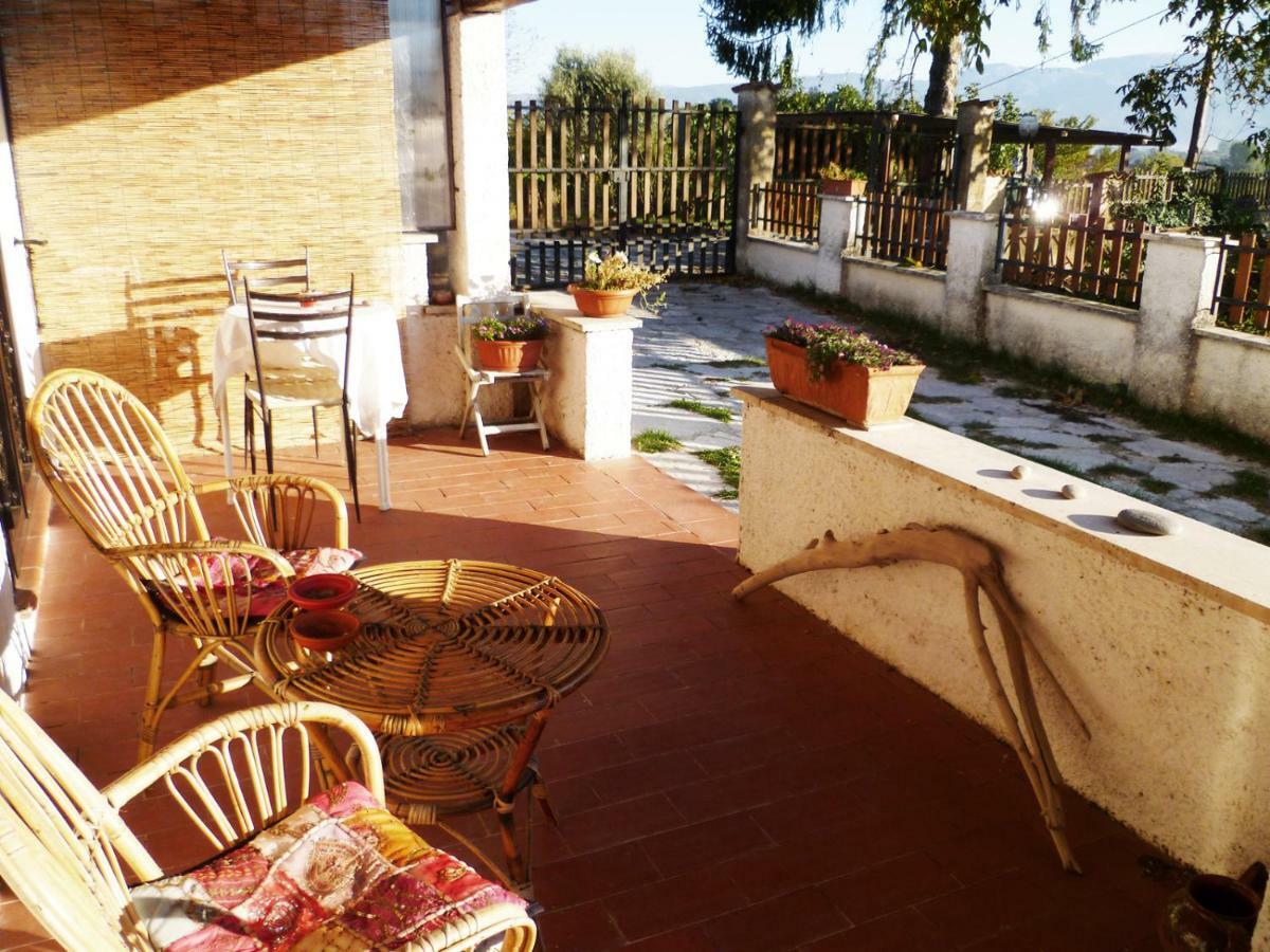 B&B Colle Di Terria Country House Contigliano Екстер'єр фото